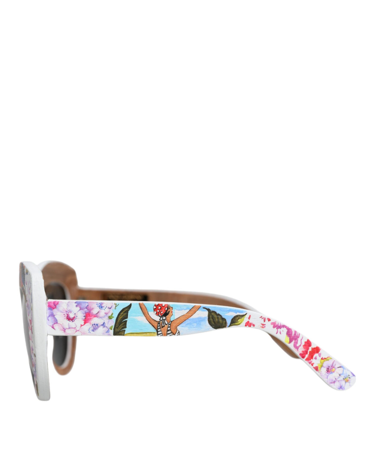 Discover the exquisite Dolce & Gabbana Floral Hand-Painted Sunglasses, where artisanal craftsmanship meets luxurious design, perfect for the discerning connoisseur.