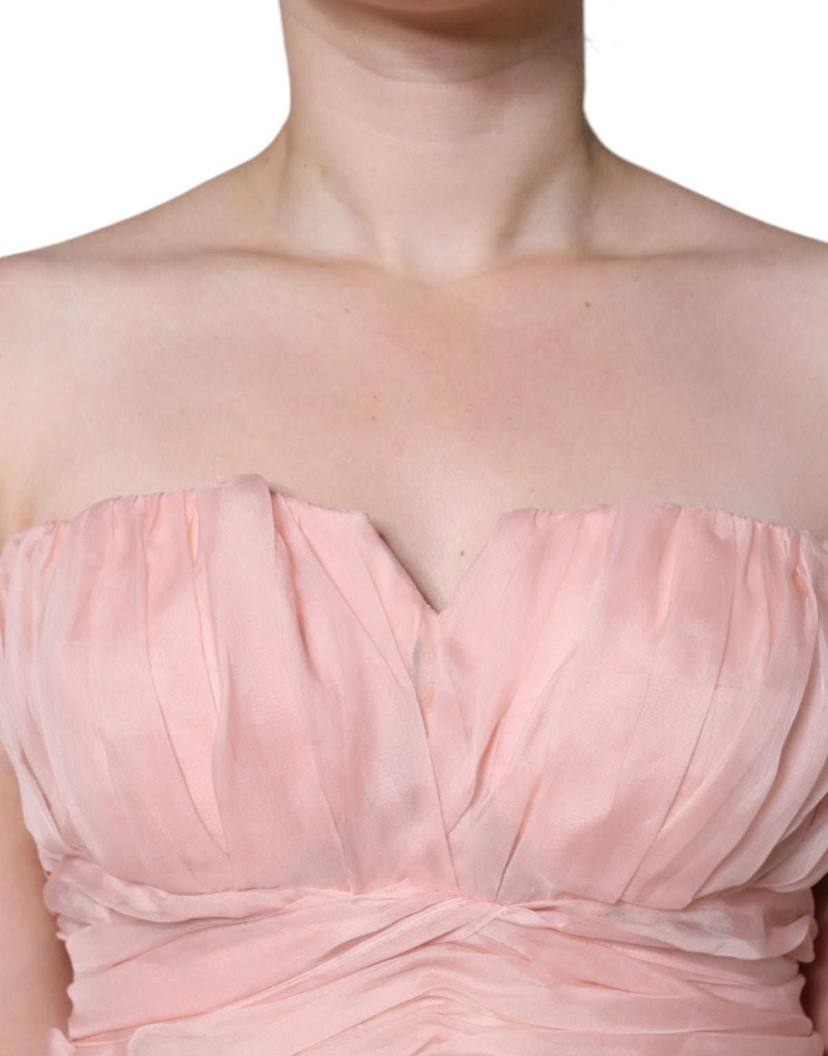 Indulge in the exquisite Dolce & Gabbana Pink Silk Strapless Maxi A-line Gown, a timeless masterpiece of luxurious silk and Italian craftsmanship, perfect for any elegant affair.