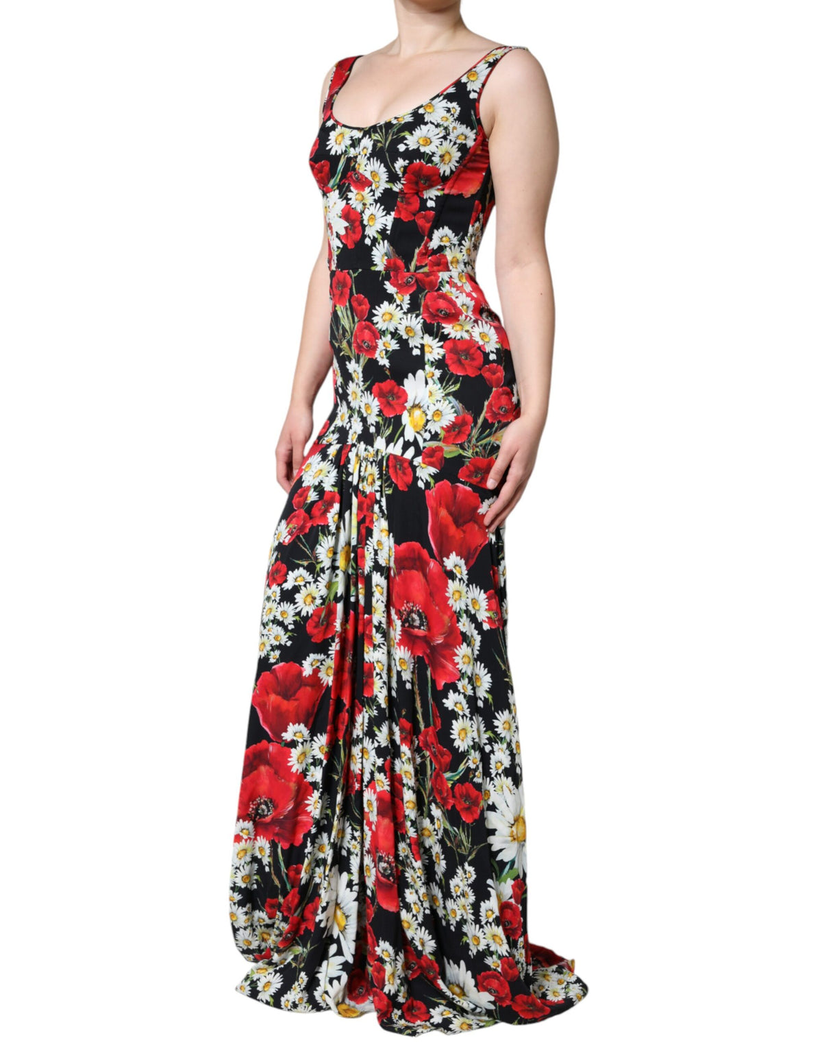 Discover the Dolce & Gabbana Black Floral Silk Sleeveless Long Gown, a masterpiece of Italian craftsmanship that embodies timeless elegance and luxurious allure for unforgettable moments.