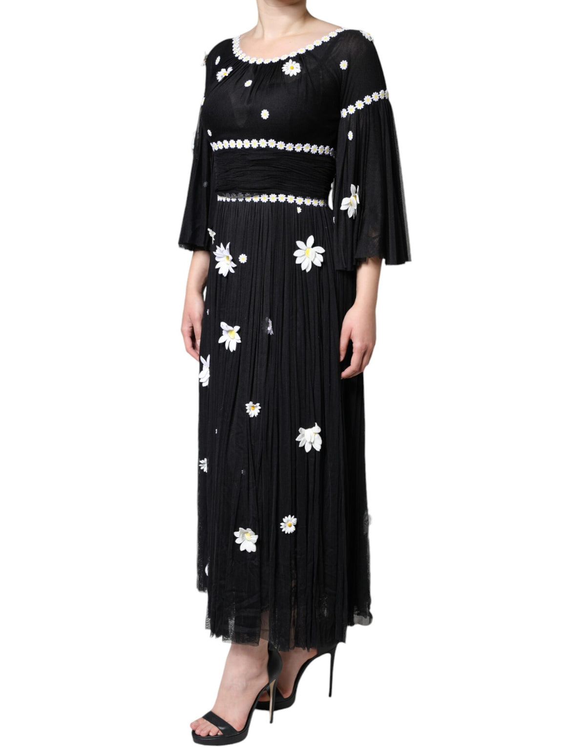 Elevate your wardrobe with the Dolce & Gabbana Black Silk Daisy A-line Long Maxi Dress, a masterpiece of Italian craftsmanship that embodies timeless luxury and effortless elegance.