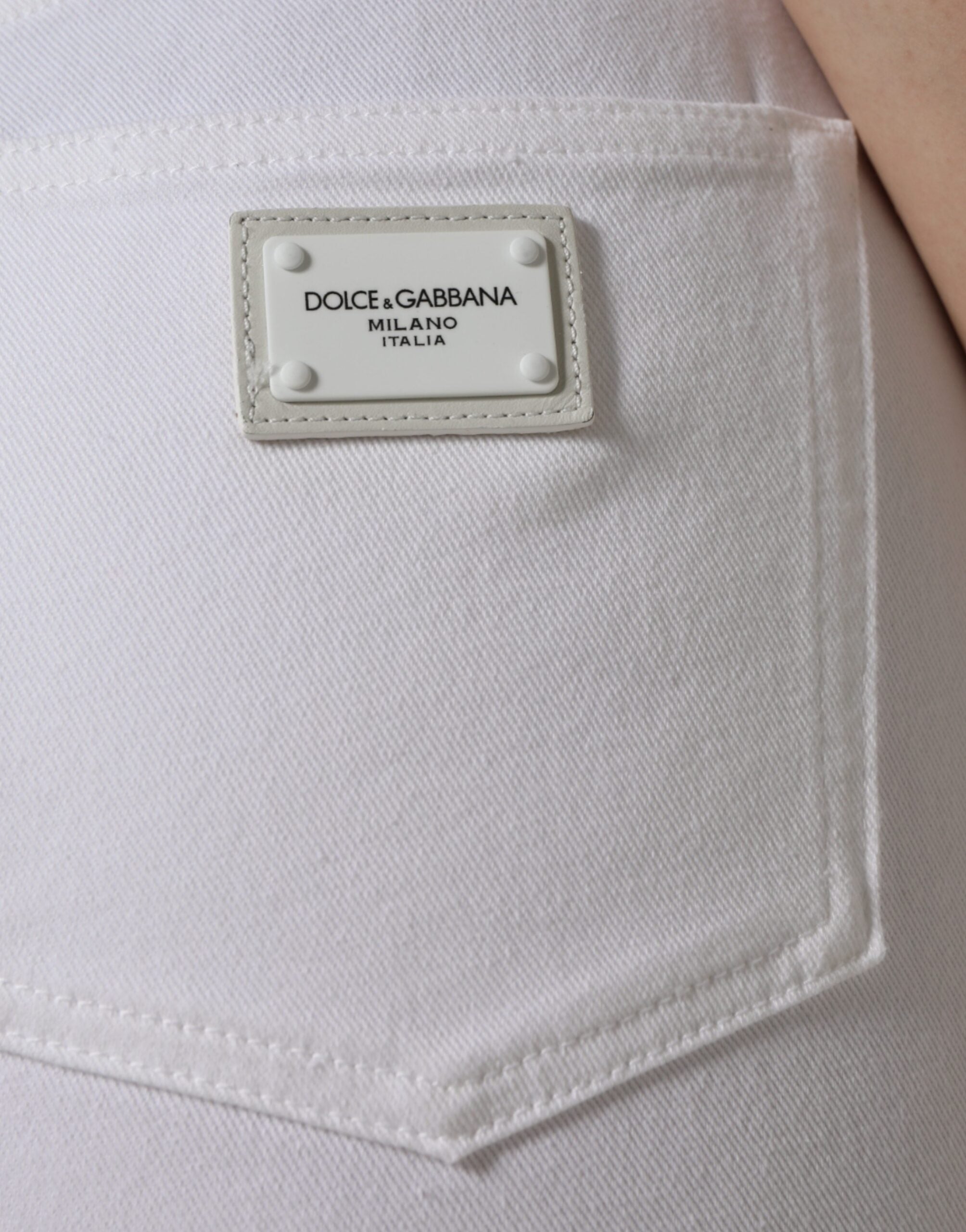 Indulge in the exquisite Dolce & Gabbana AUDREY Skinny Jeans, crafted from luxurious cotton stretch for a flawless fit, embodying timeless elegance and Italian artistry.