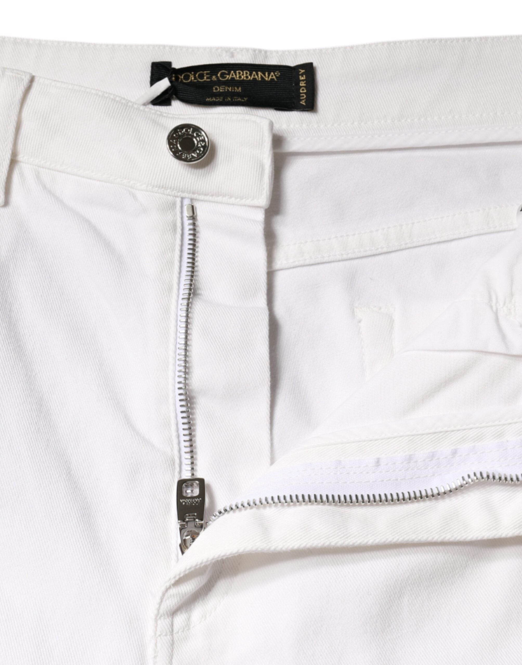 Indulge in the exquisite craftsmanship of Dolce & Gabbana's AUDREY Skinny Jeans, a luxurious blend of comfort and elegance, perfect for the discerning fashion connoisseur.