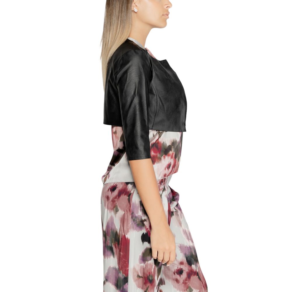 Elevate your elegance with the Rinascimento Black Polyethylene Cardigan from the FW24 collection, crafted from luxurious polyurethane for a sophisticated, polished look.