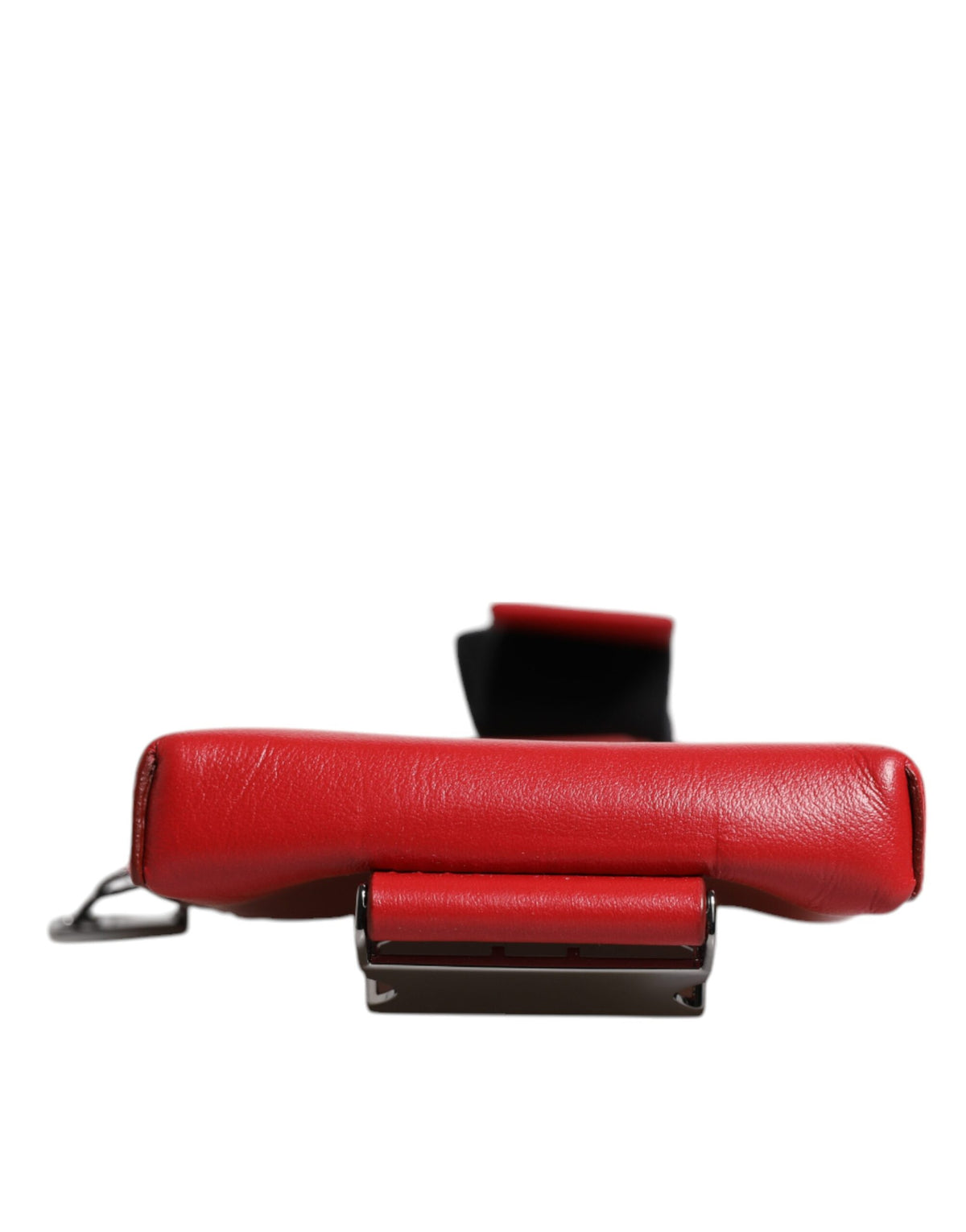 Elevate your style with the Dolce & Gabbana Red Leather Logo Zip Around Card Holder Wallet, a timeless piece crafted from premium materials, embodying Italian luxury and sophistication.