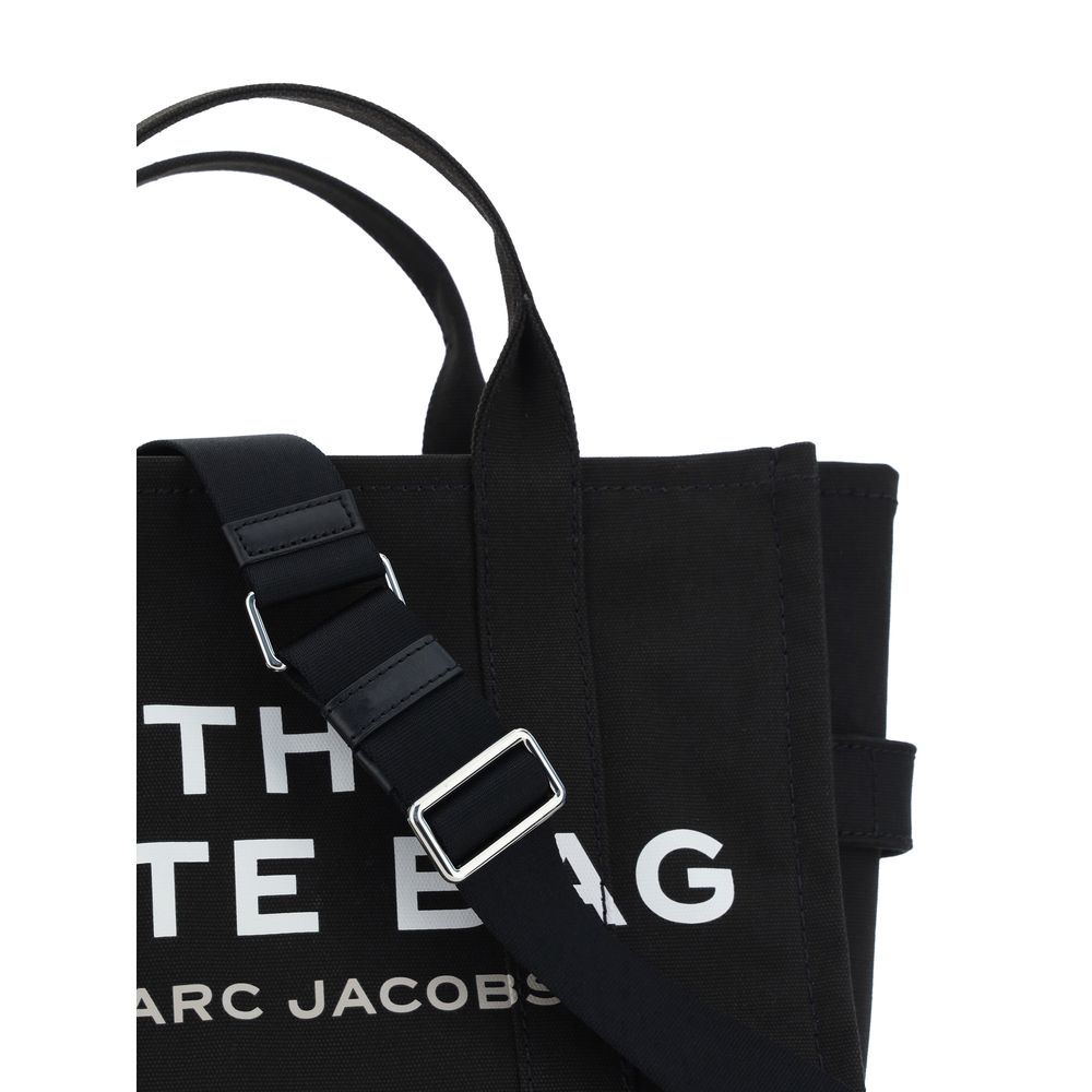Discover the Marc Jacobs Black Cotton Handbag from the SS26 collection, a testament to unparalleled craftsmanship and timeless elegance, perfect for the discerning individual.