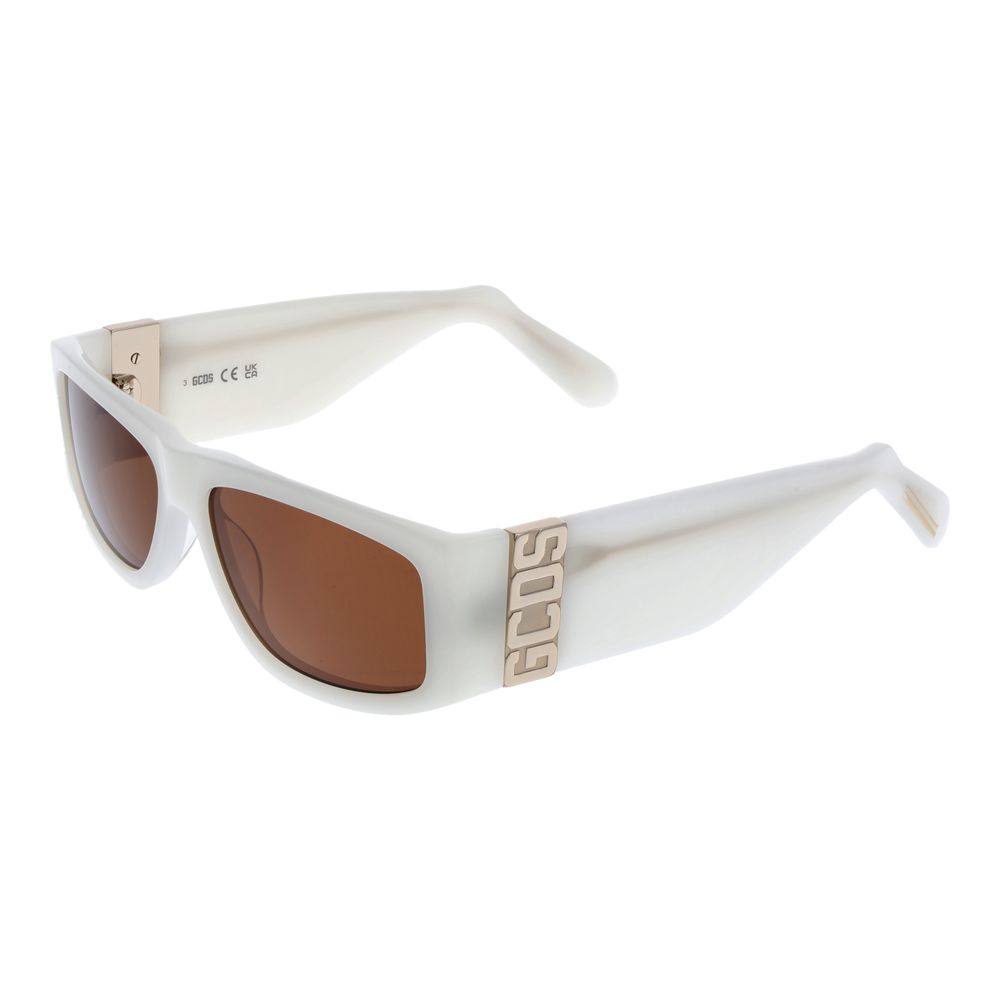 Experience the exquisite allure of GCDS White Acetate Sunglasses, where meticulous craftsmanship meets modern elegance, offering unparalleled protection and style for the discerning eye.