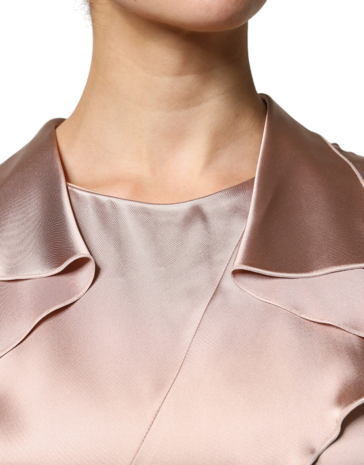 Indulge in the exquisite allure of the Emporio Armani Pink Satin Long Sleeves Sheath Wrap Mini Dress, a testament to Italian craftsmanship and luxurious elegance.