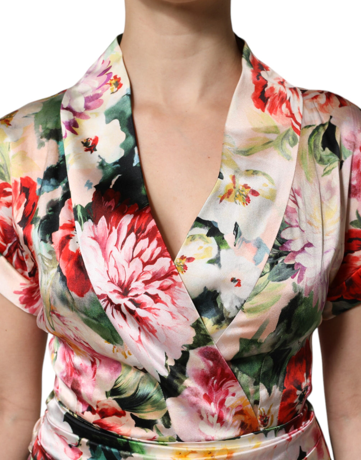 Experience the allure of Dolce & Gabbana's Multicolor Floral Short Sleeves Sheath Midi Dress, a masterpiece of Italian craftsmanship in luxurious silk, perfect for any elegant occasion.