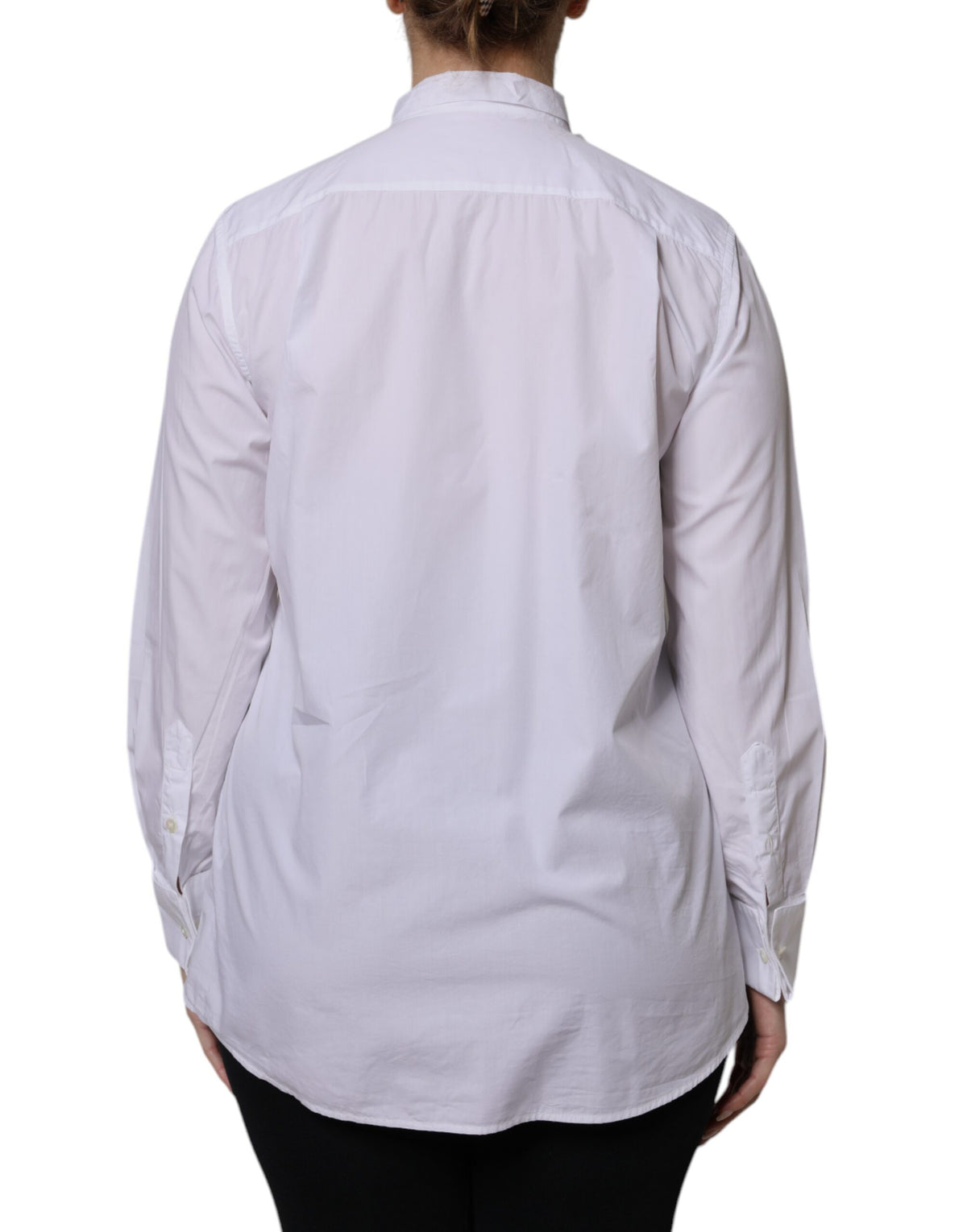 Experience the exquisite Dolce & Gabbana White Ascot Collar Long Sleeve Blouse Top, crafted from 100% cotton, embodying luxury and timeless elegance for the discerning individual.