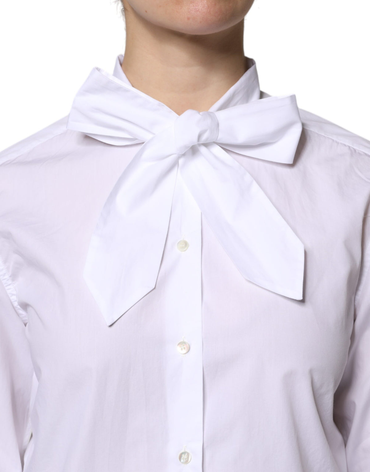 Elevate your wardrobe with the Dolce & Gabbana White Ascot Collar Long Sleeve Blouse, a masterpiece of Italian craftsmanship in 100% cotton, embodying timeless elegance and sophistication.