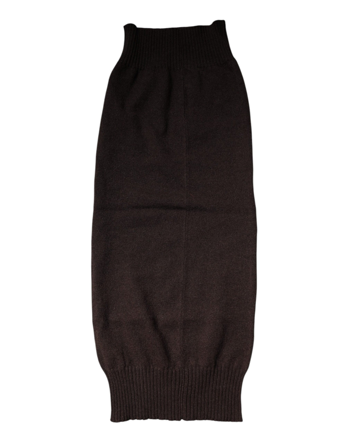 Indulge in the exquisite Dolce & Gabbana Brown Cashmere Knitted Neck Warmer, a timeless accessory that embodies luxurious craftsmanship and sophisticated elegance.