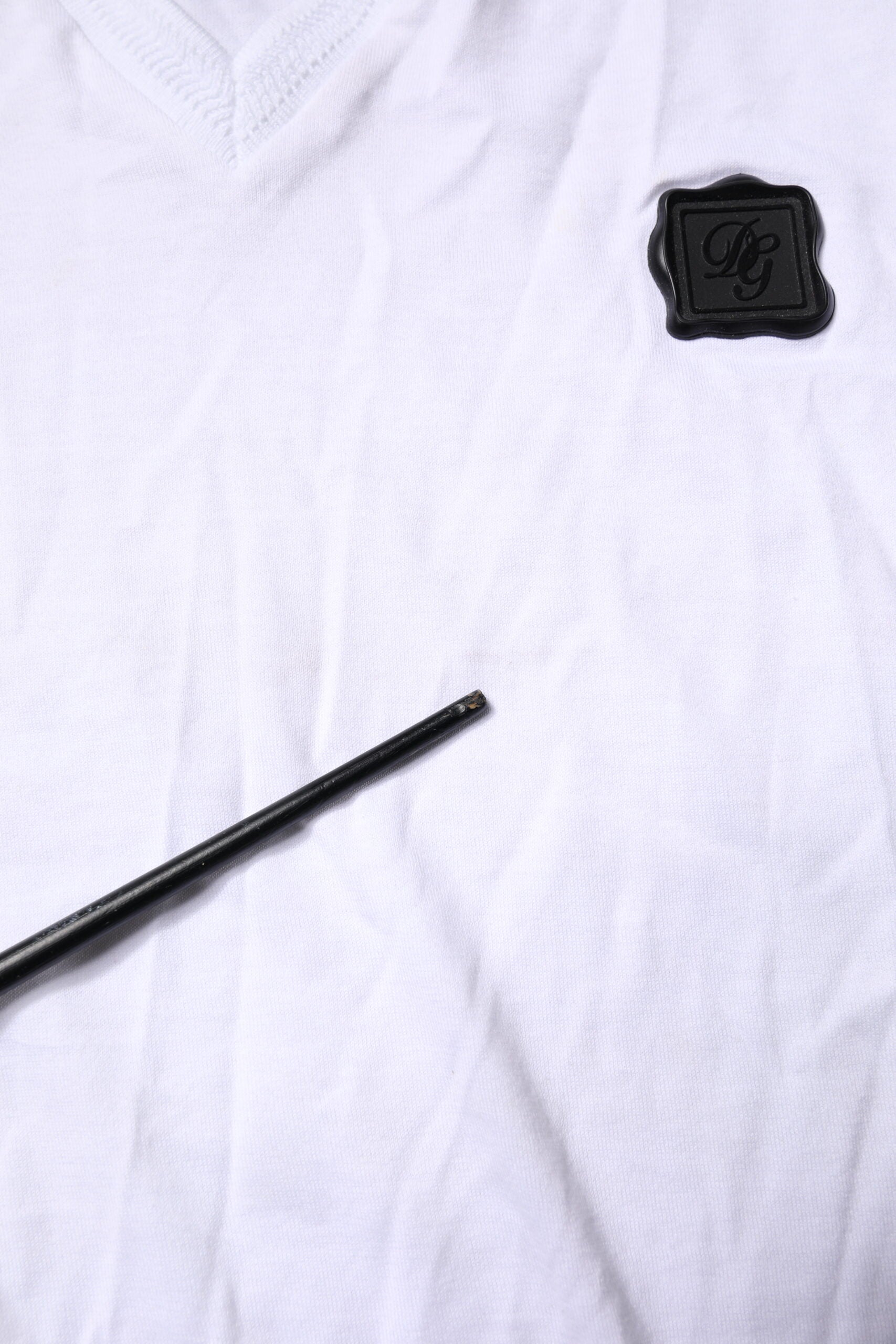 Dolce & Gabbana White Cotton Logo Patch V-neck Tee T-shirt