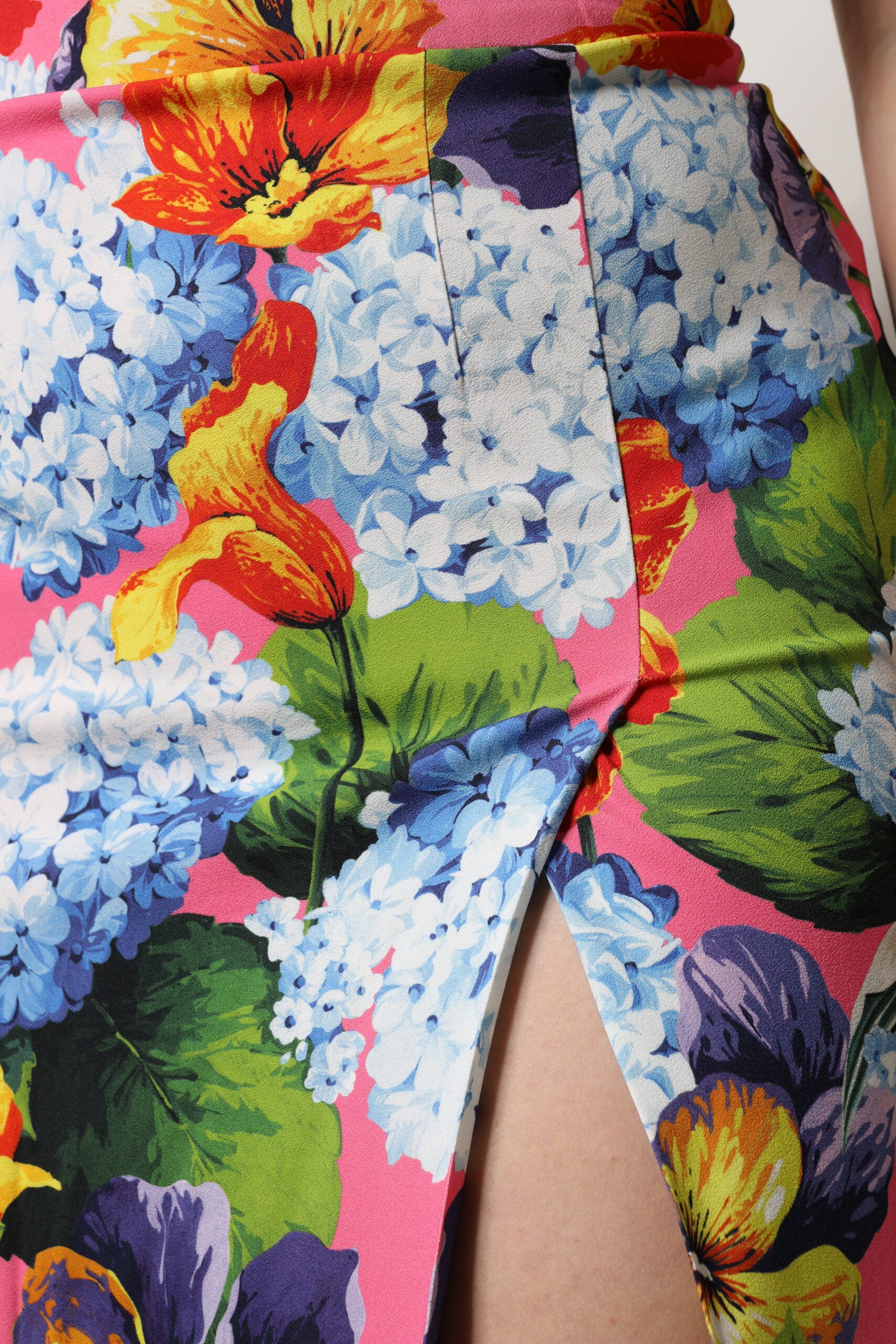 Dolce & Gabbana Floral High Waist Midi Skirt – Exquisite Elegance
