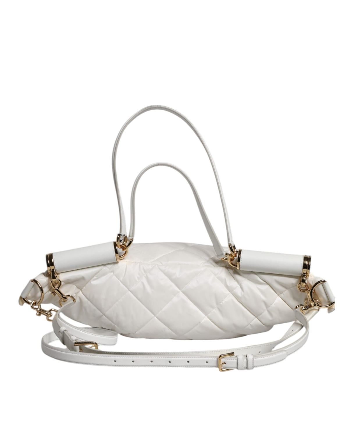 Discover the Dolce & Gabbana White Quilted Logo Plaque Fanny Pack Bag, a luxurious blend of exquisite craftsmanship and timeless elegance, perfect for the discerning individual.