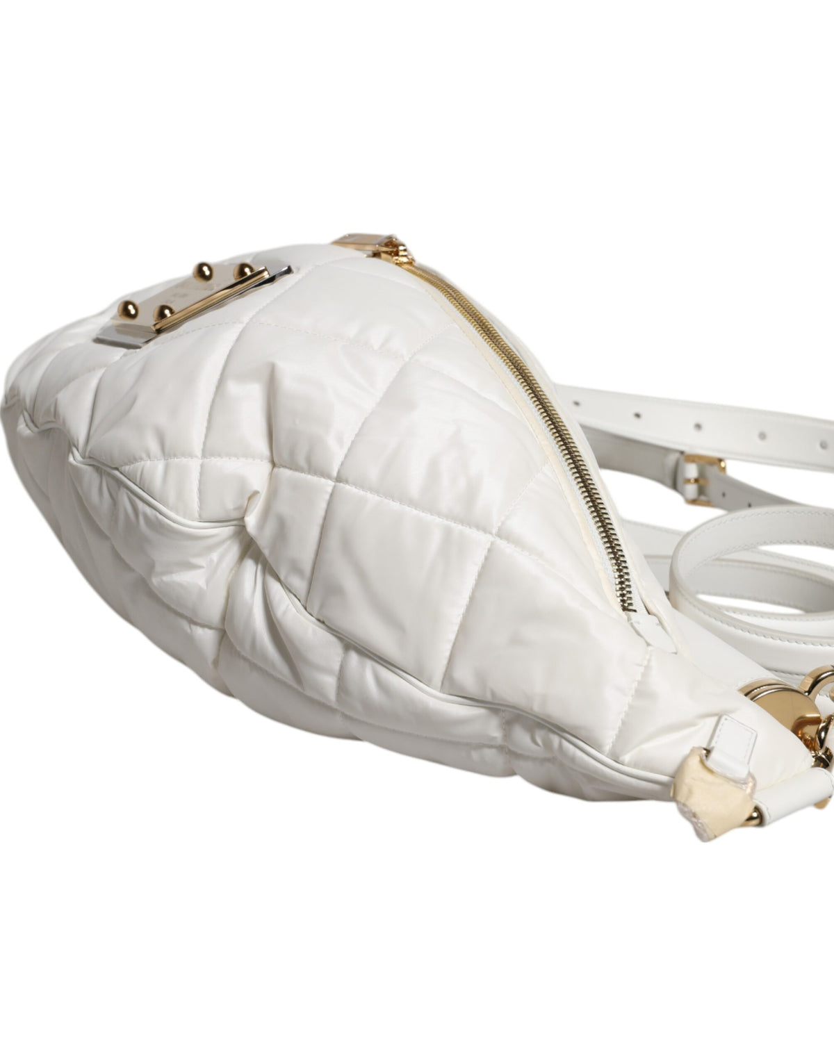 Indulge in the exquisite Dolce & Gabbana White Quilted Logo Plaque Belt Waist Fanny Pack Bag, a timeless accessory that embodies luxury and sophistication for the discerning individual.