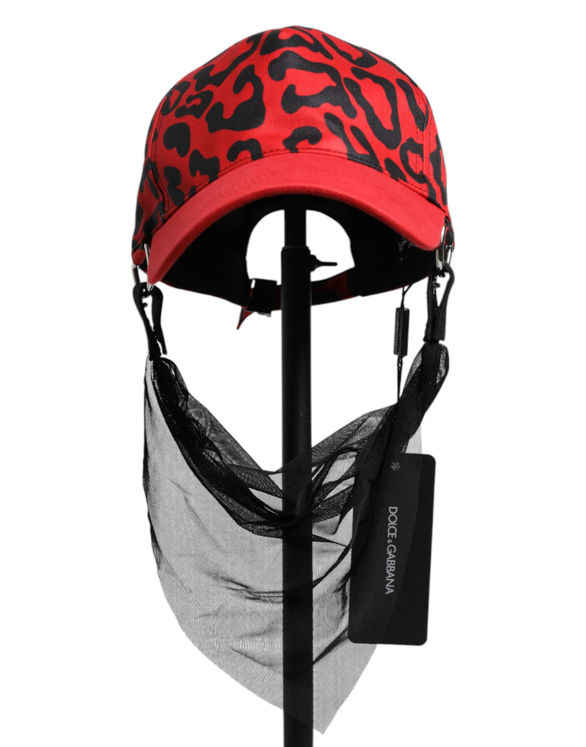 Experience the allure of Dolce & Gabbana's Red Cotton 6 Panels Women Baseball Cap, where exquisite craftsmanship meets couture elegance, perfect for the discerning individual.