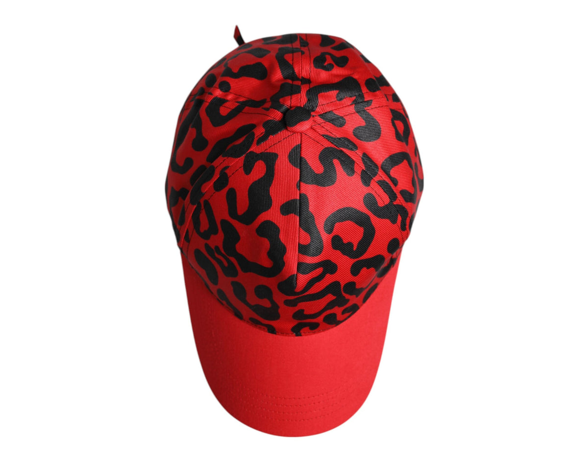 Discover the Dolce & Gabbana Red Cotton 6 Panels Women Baseball Cap, a luxurious blend of Italian craftsmanship and couture elegance, perfect for the discerning individual.