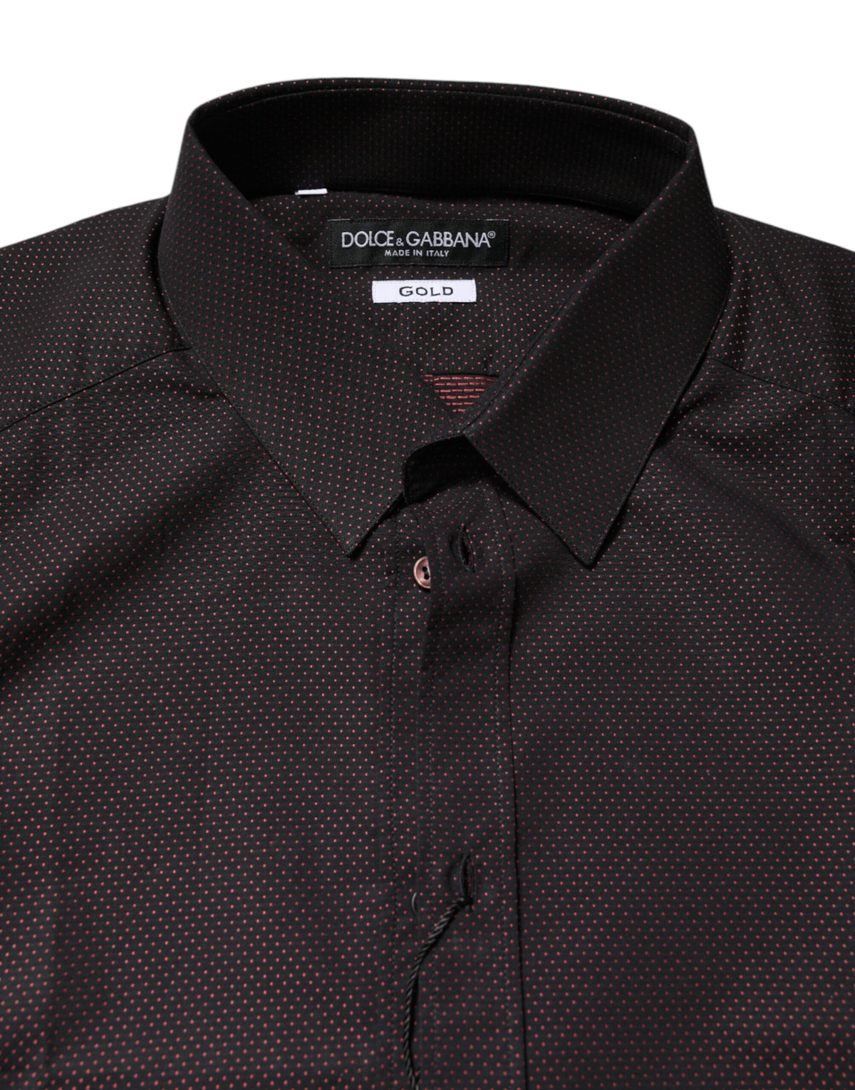 Indulge in the Dolce & Gabbana Maroon Jacquard Cotton GOLD Men Dress Shirt, a masterpiece of Italian craftsmanship that embodies timeless elegance and sophisticated allure.