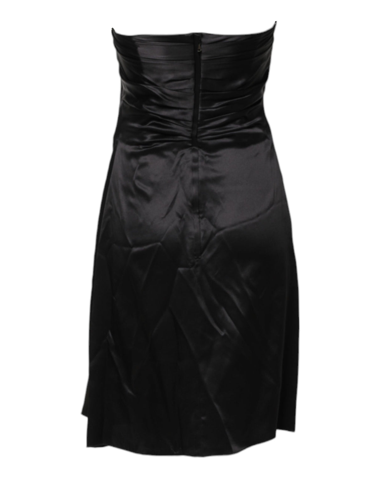 Indulge in the exquisite allure of the Dolce & Gabbana Black Strapless Sheath A-line Mini Dress, crafted from luxurious silk to embody timeless elegance and sophistication.