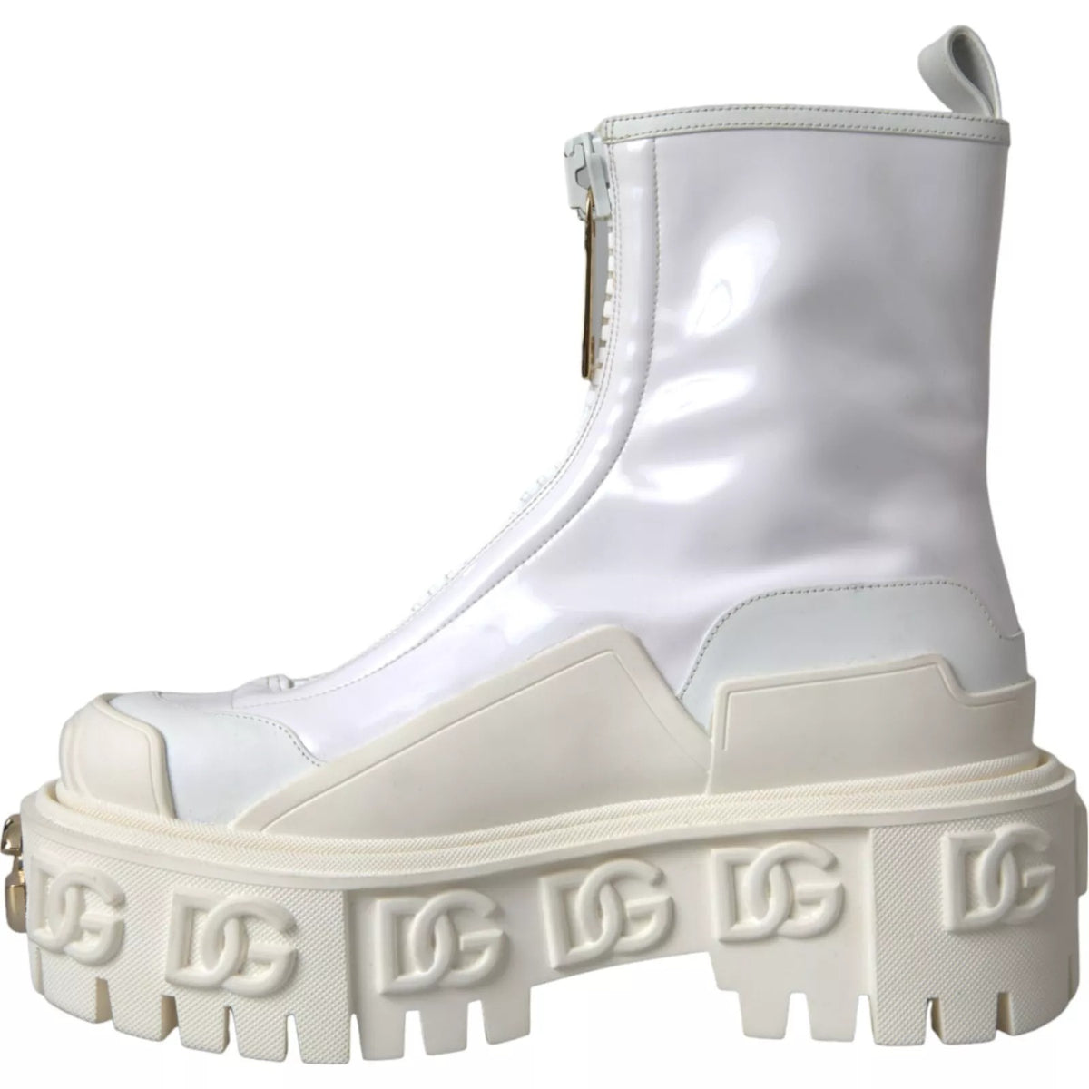Experience the exquisite Dolce & Gabbana White Leather Rubber Logo Ankle Boots, where luxurious craftsmanship meets modern elegance for a timeless statement.