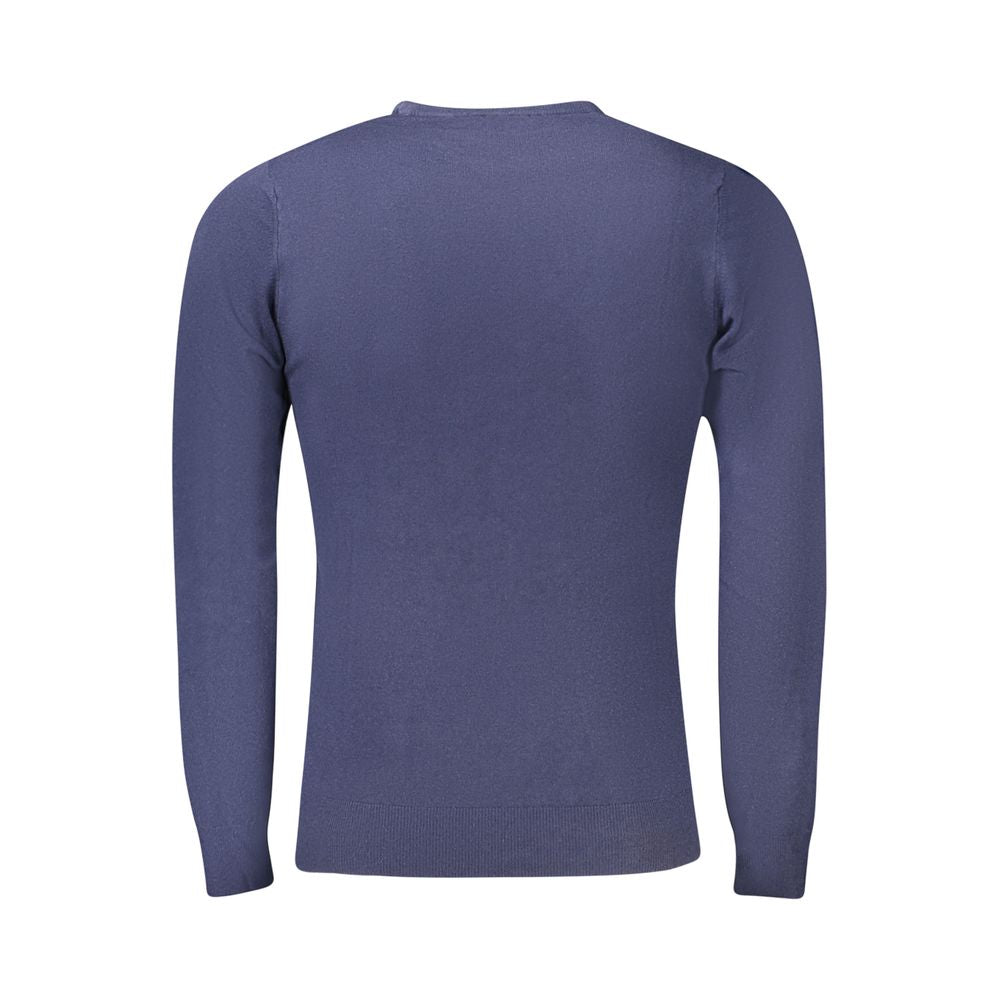 Elevate your wardrobe with the Cavalli Class Blu Viscosa Men Sweater, a luxurious blend of sophistication and comfort, perfect for discerning individuals seeking timeless elegance.