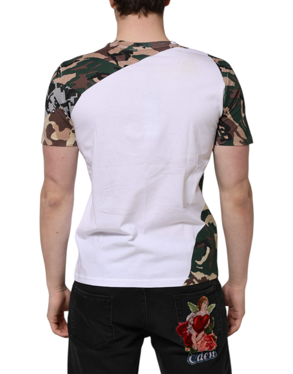 Indulge in the exquisite Dolce & Gabbana White Camouflage Cotton Crew Neck T-shirt, where luxurious Italian craftsmanship meets effortless elegance for the discerning individual.
