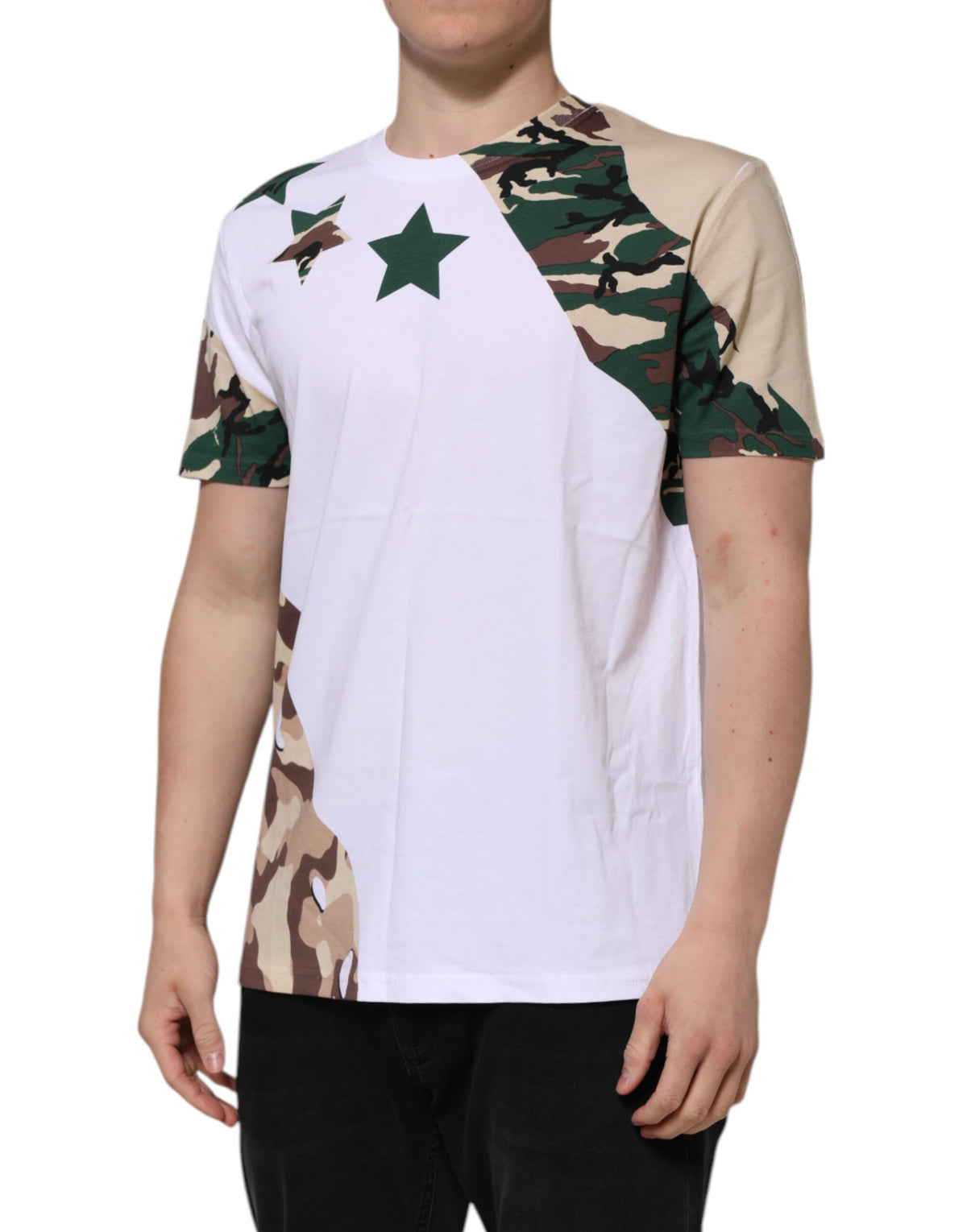 Elevate your wardrobe with the Dolce & Gabbana White Camouflage Cotton Men Crew Neck T-shirt, a luxurious blend of exquisite craftsmanship and timeless sophistication.