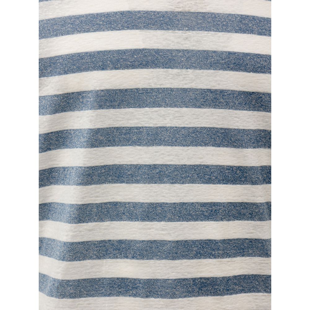 Experience the epitome of sophistication with the Gran Sasso Blue Cotton T-Shirt, crafted from pure cotton for unparalleled comfort and timeless elegance.