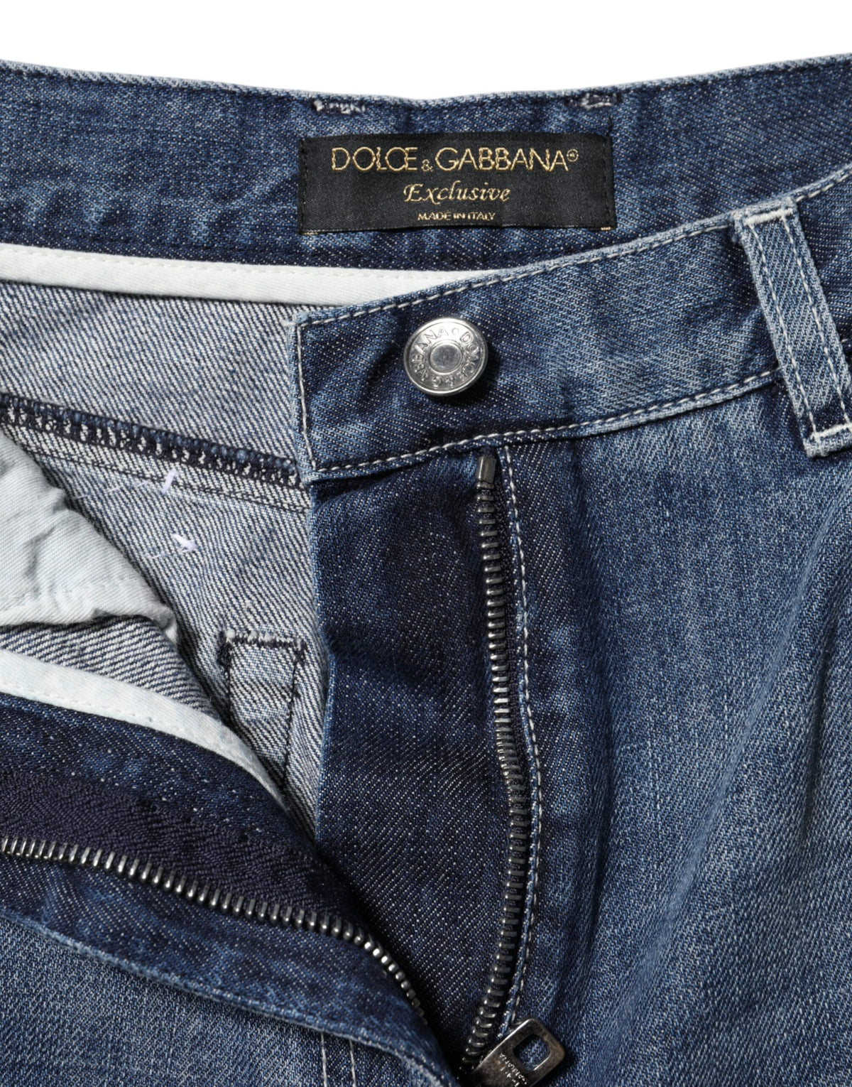 Indulge in the allure of Dolce & Gabbana's Blue Cotton High Waist Wide Leg Denim Jeans, where exquisite Italian craftsmanship meets timeless elegance for the discerning fashion connoisseur.