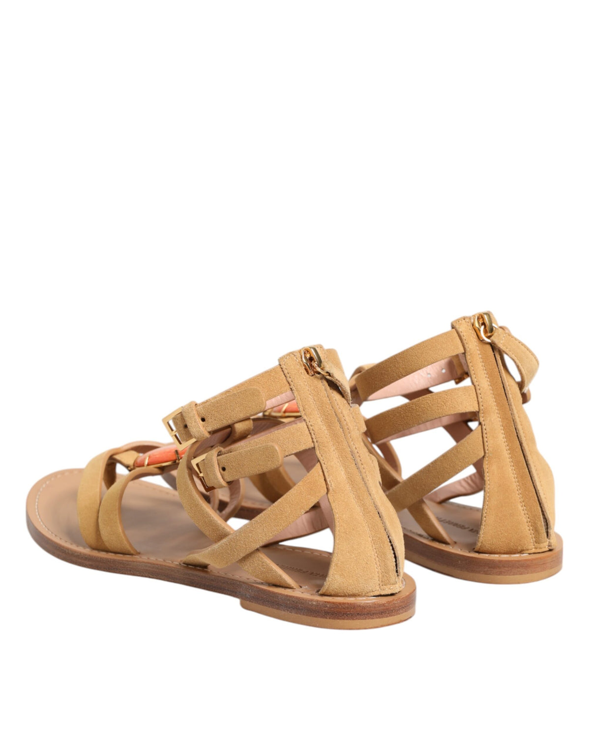 Indulge in Alberta Ferretti's Brown Flip Flops, where luxe leather meets exquisite craftsmanship, embodying timeless elegance for the discerning individual.