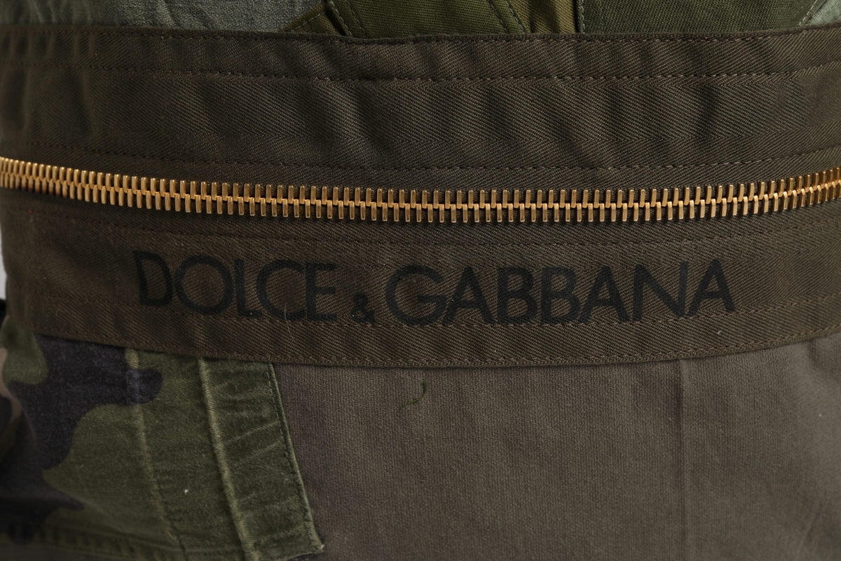 Indulge in the Dolce & Gabbana Military Green Patchwork Rucksack, a masterpiece of luxury craftsmanship, blending exquisite materials for the discerning individual.