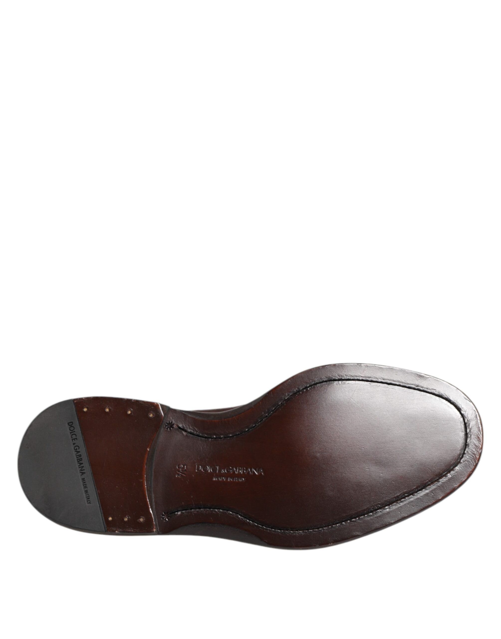 Experience the exquisite Dolce & Gabbana Brown Velvet Lace Up Oxford Dress Shoes, where luxurious Capra leather meets timeless elegance, embodying sophistication for the discerning individual.