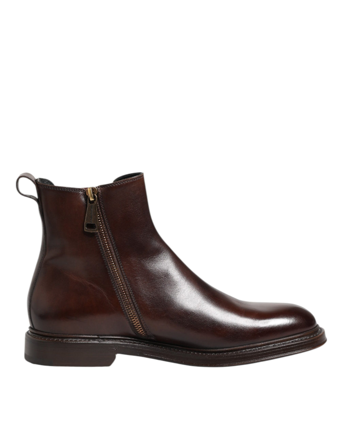 Discover the allure of Dolce & Gabbana Brown Chelsea Leather Mid Calf Boots, where Italian craftsmanship meets timeless elegance for the discerning individual.