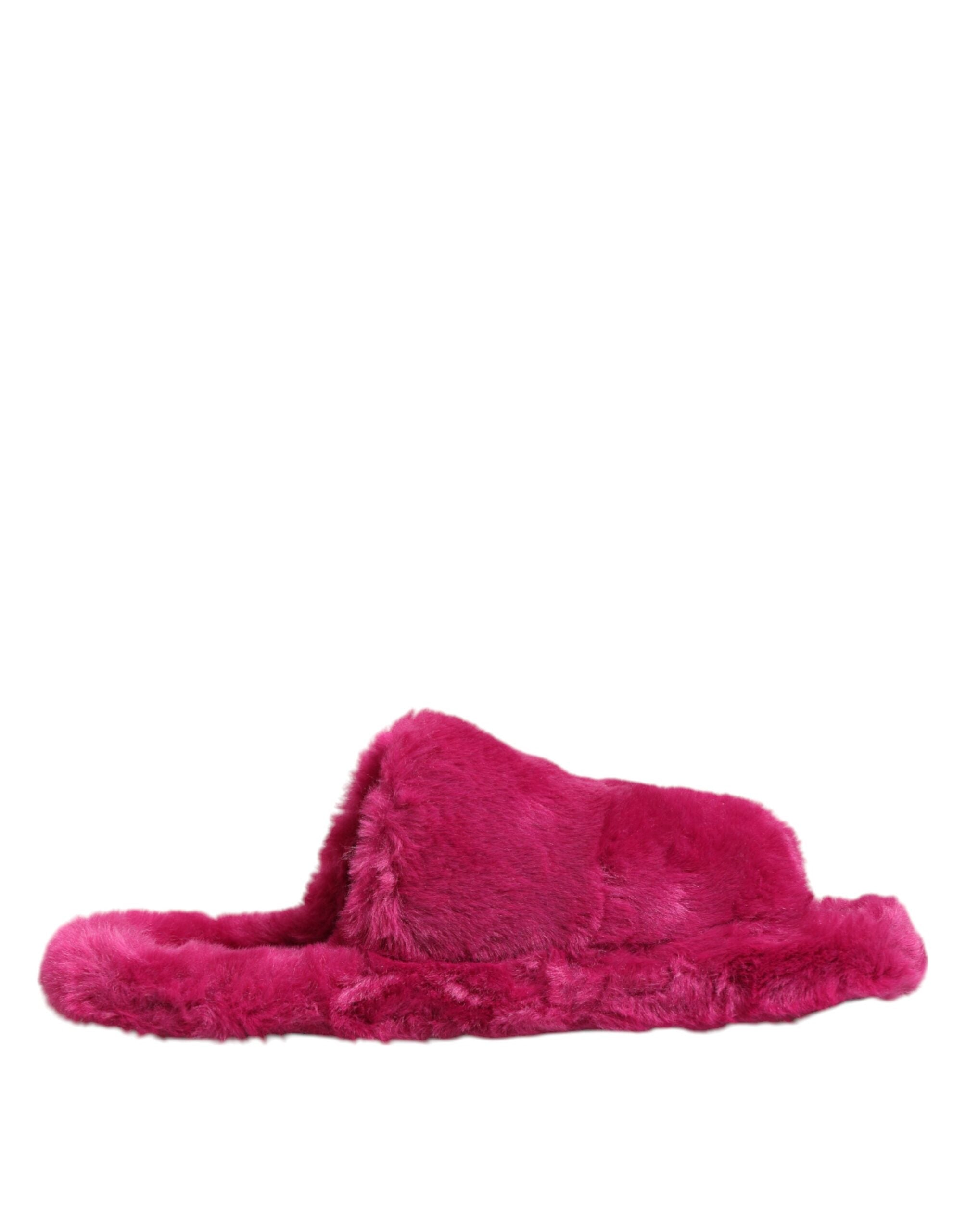 Experience the exquisite Dolce & Gabbana Pink Acrylic Faux Fur Mens Flats Sandals, where Italian craftsmanship meets luxurious comfort for a chic summer statement.