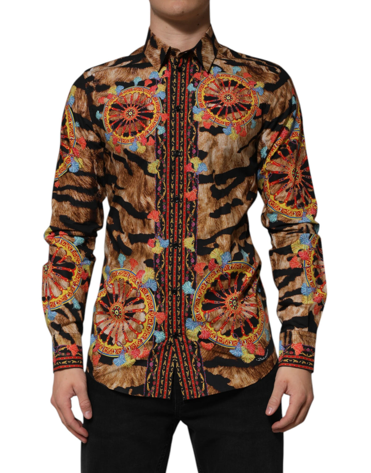 Indulge in the exquisite Dolce & Gabbana GOLD Cotton Tiger Carretto Long Sleeve Shirt, where luxurious craftsmanship meets captivating Sicilian-inspired design for a timeless statement of elegance.