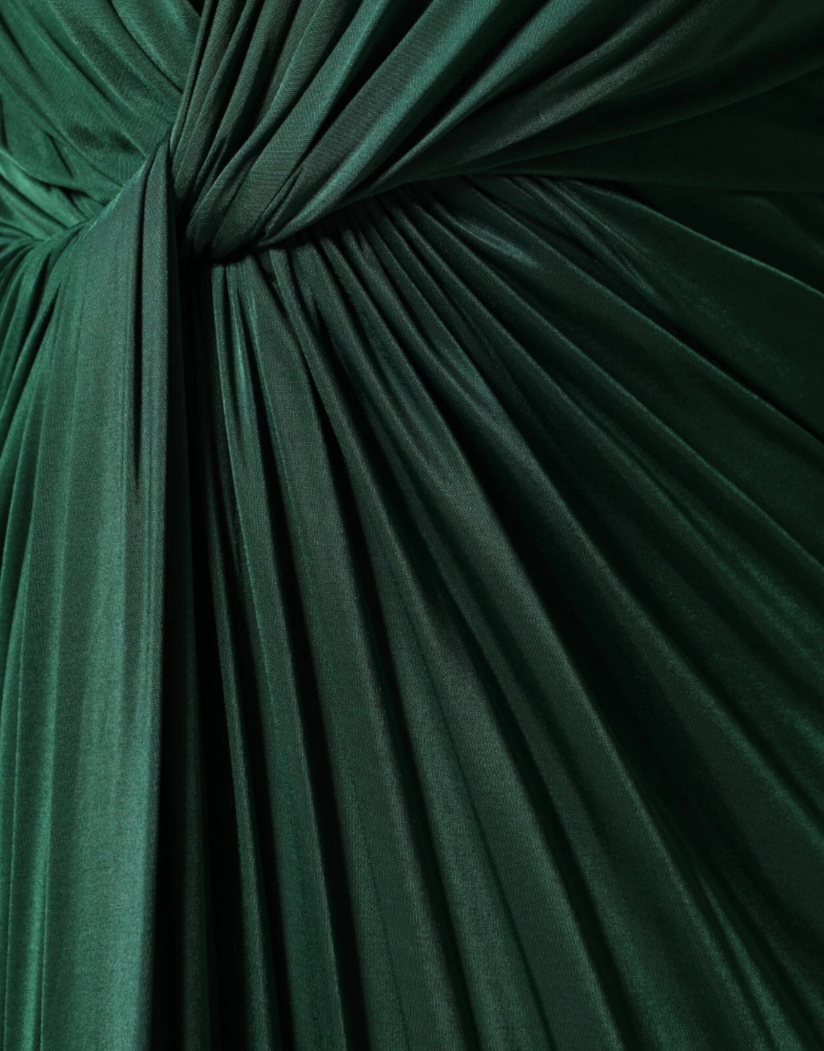 Discover the Dolce & Gabbana Dark Green Viscose Long Sleeve Midi Dress, a luxurious blend of exquisite craftsmanship and timeless elegance, perfect for any sophisticated occasion.