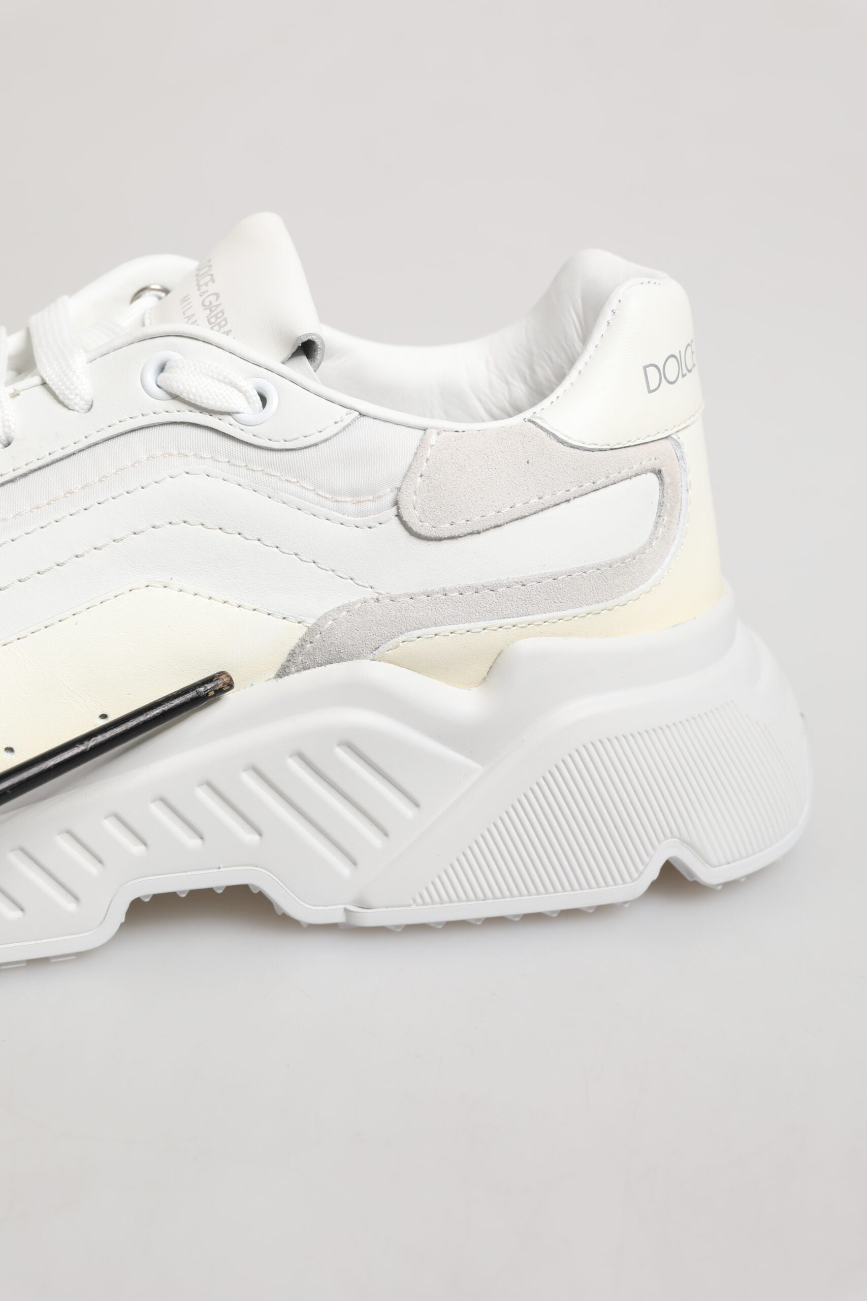 Dolce & Gabbana White Daymaster Low Top Mens Sneakers Shoes