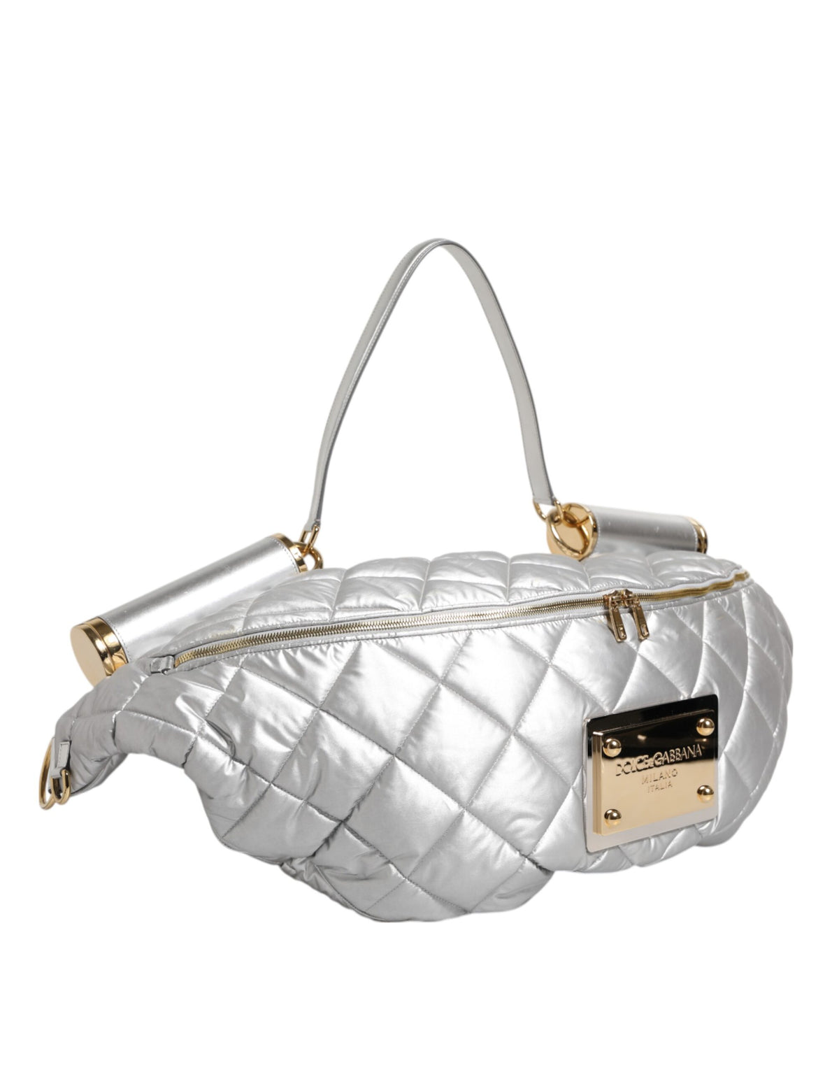 Indulge in the exquisite Dolce & Gabbana Silver Quilted Filled Crossbody Shoulder Bag, a symbol of Italian craftsmanship and timeless elegance for the discerning connoisseur.