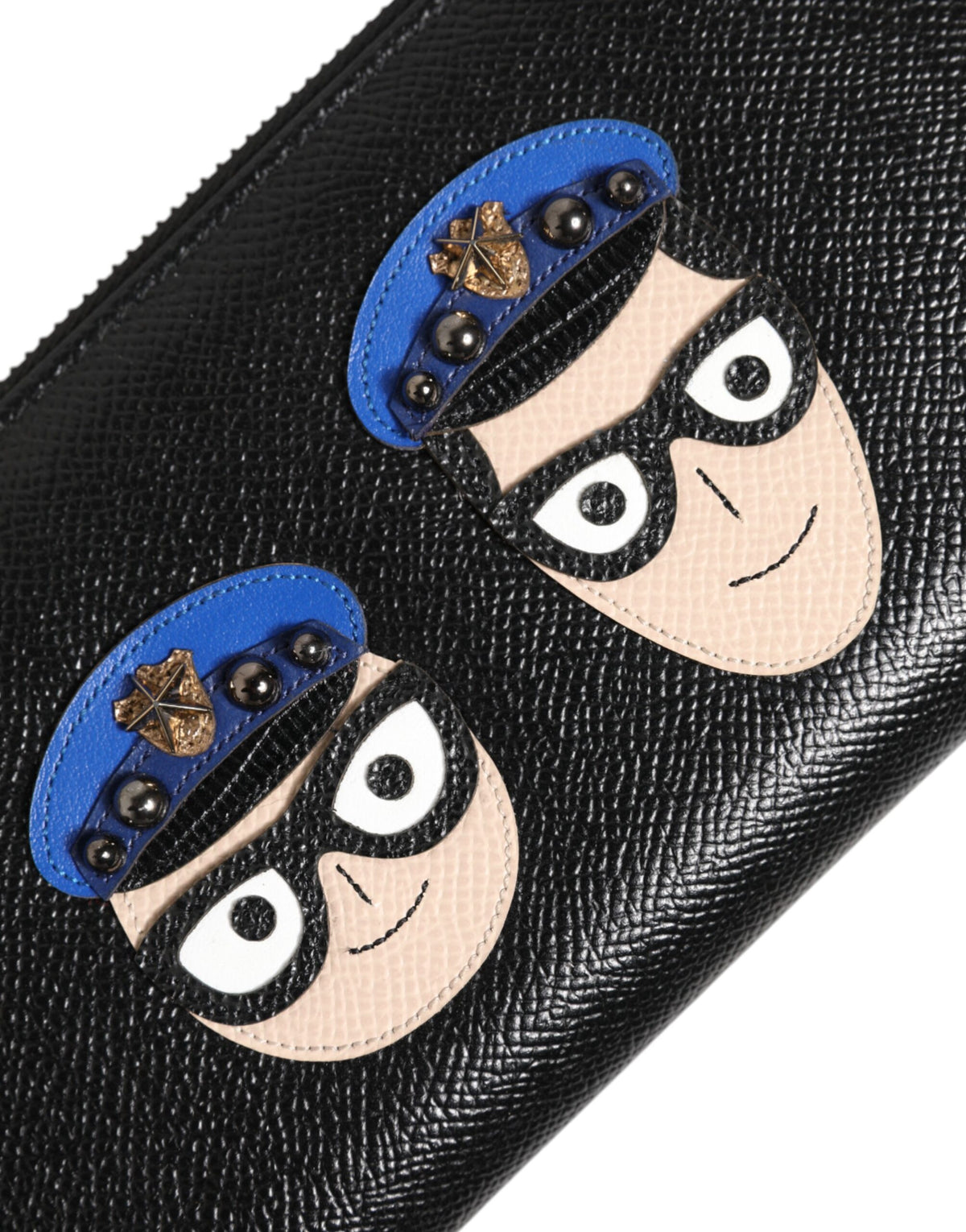 Indulge in the exquisite Dolce & Gabbana Black Leather #DGFAMILY Zipper Continental Wallet, a masterpiece of Italian craftsmanship, blending luxury and functionality for the discerning individual.