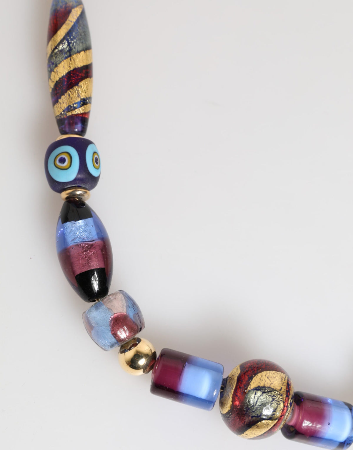 Indulge in the exquisite allure of the Dolce & Gabbana Multicolor Murano Glass Beads Necklace, a masterpiece of craftsmanship that elevates elegance and sophistication.