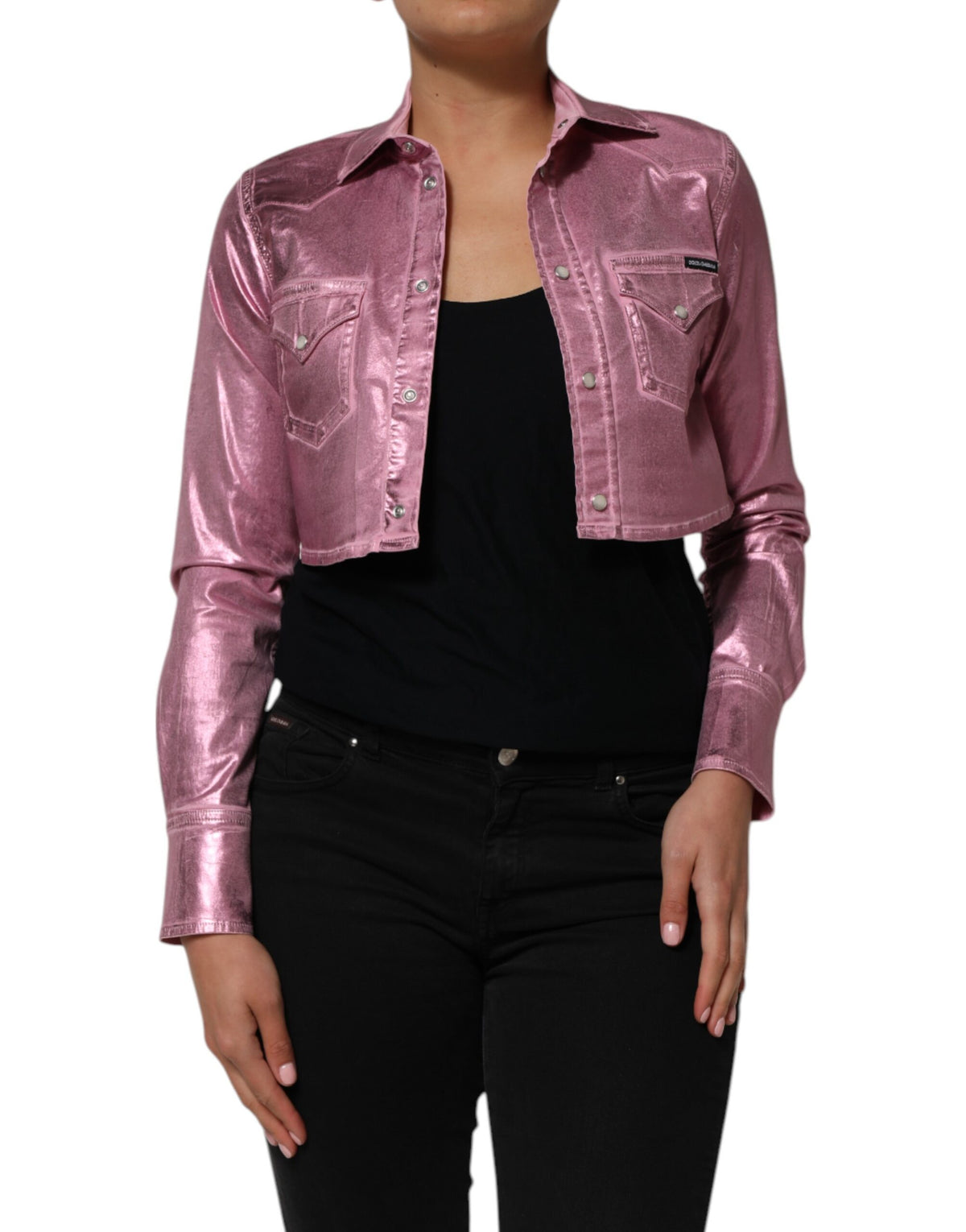 Discover the exquisite Dolce & Gabbana Pink Cotton Stretch Collared Cropped Jacket, a blend of Italian craftsmanship and timeless elegance, perfect for the discerning fashion connoisseur.