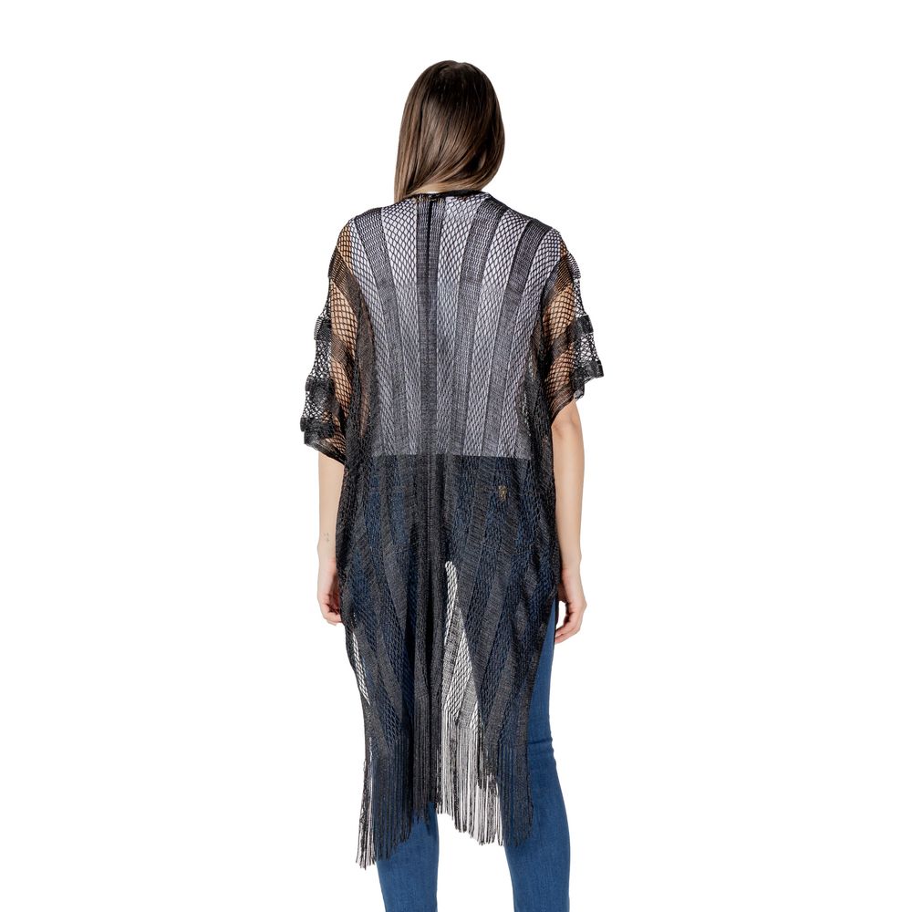 Elevate your style with the Liu Jo Black Polyester Scarf, a luxurious accessory blending bohemian flair and timeless elegance for every sophisticated occasion.