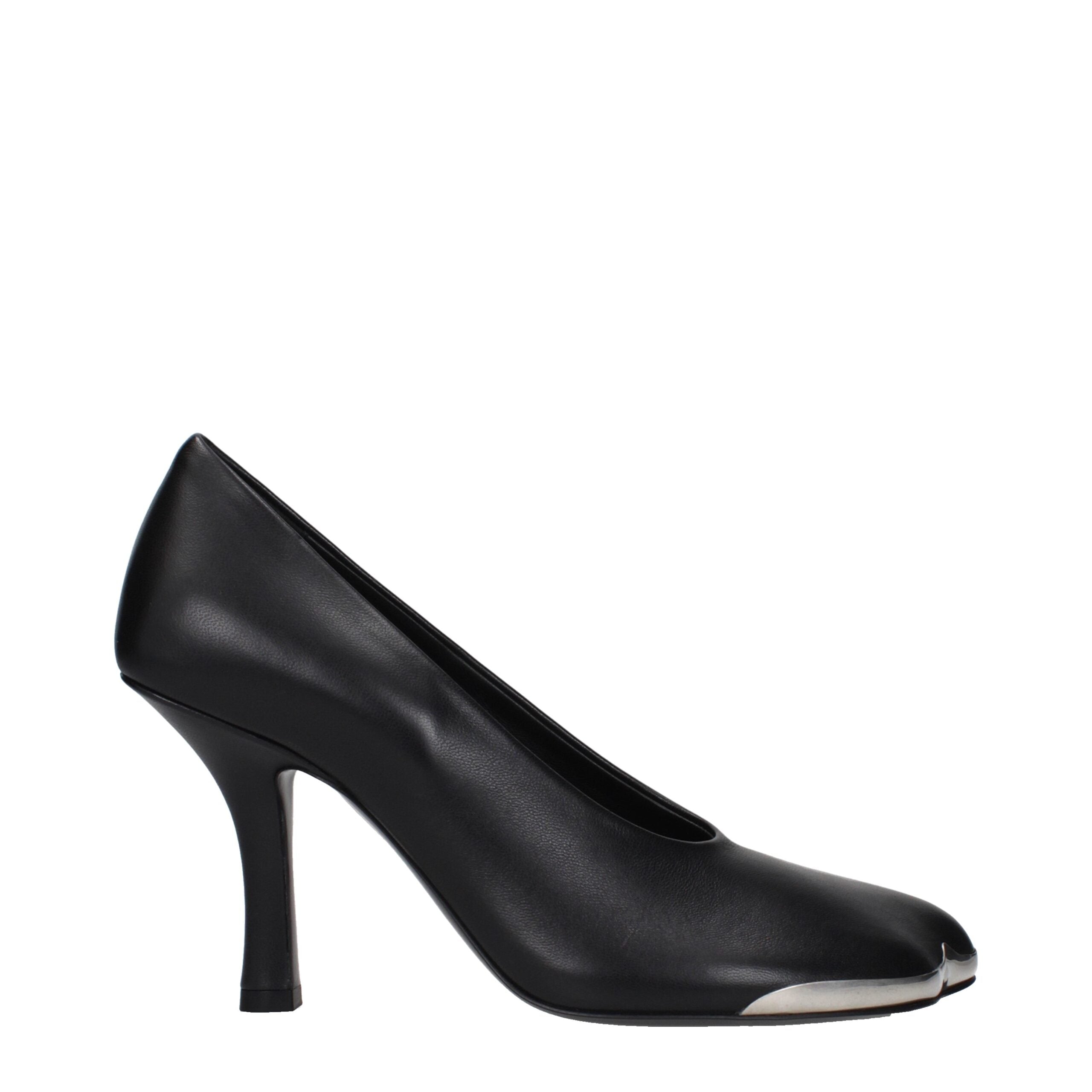Burberry Black Leather High Heel Pumps - Designer Luxury Couture