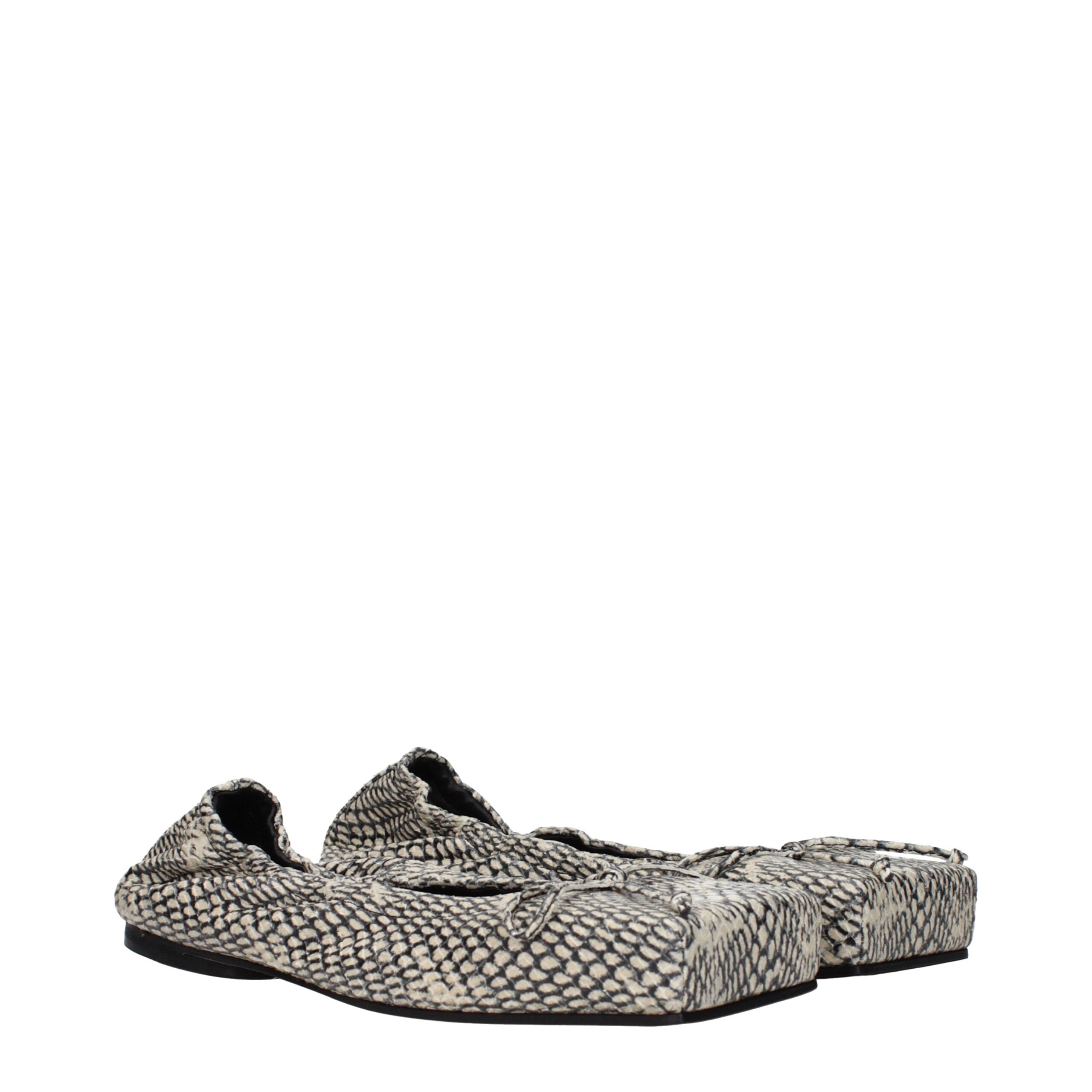 Experience the allure of Jacquemus Beige Leather Ballet Flats, where exquisite craftsmanship meets timeless elegance, perfect for those who embrace luxury and sophistication.