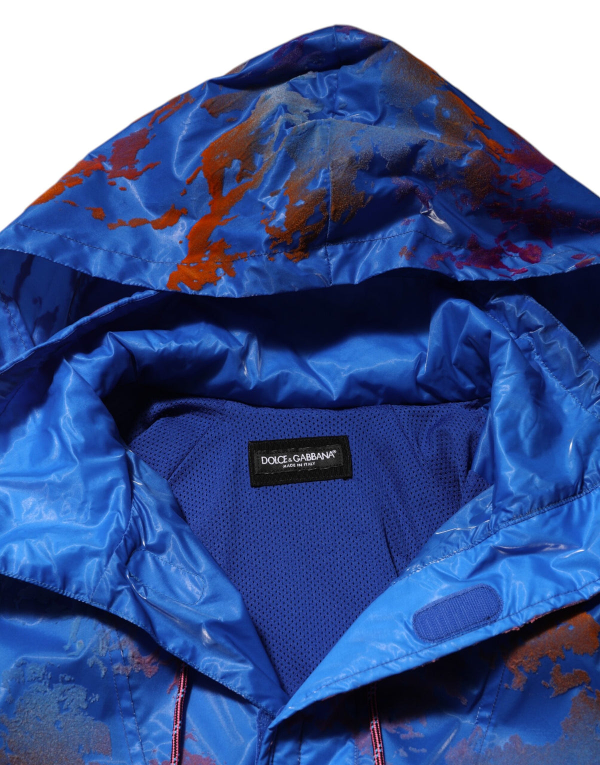 Indulge in the Dolce & Gabbana Blue Tie Dye Logo Hooded Sweatshirt Jacket, crafted from soft cotton for a luxurious statement of refined elegance and effortless style.