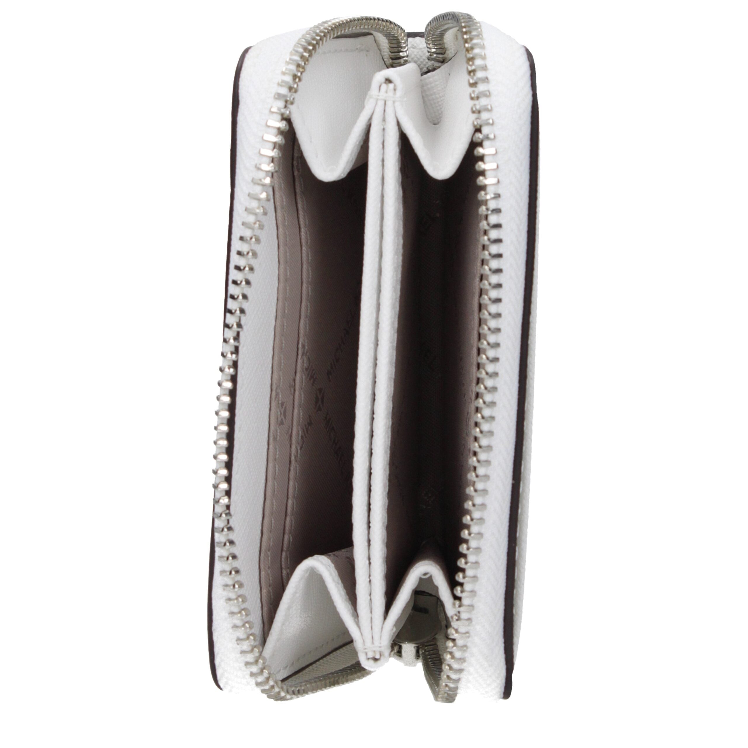 Discover the Michael Kors White Leather Cardholder, a blend of exquisite craftsmanship and timeless elegance, perfect for those who embrace luxury with every detail.