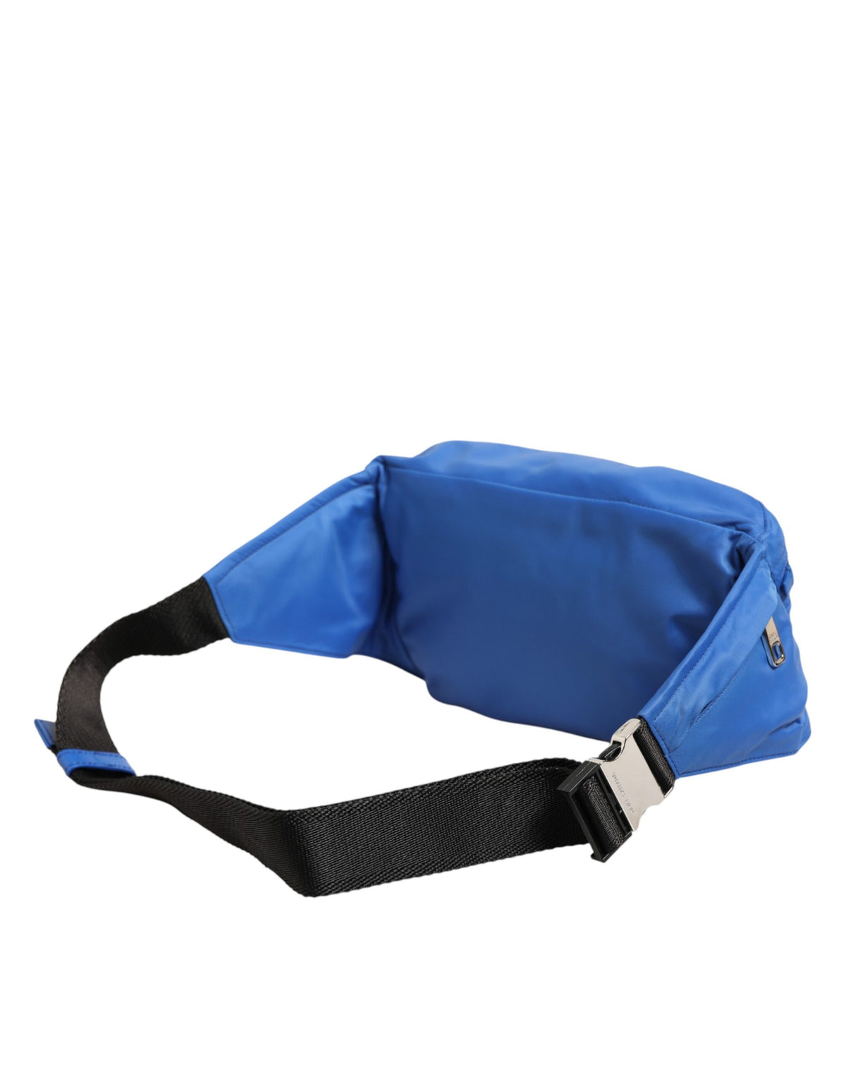 Indulge in the exquisite Dolce & Gabbana Blue Logo Plaque Nylon Fanny Pack, a luxurious blend of craftsmanship and style, perfect for the discerning individual.