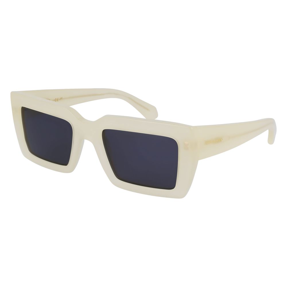 Indulge in the Ferragamo Gray Acetate Sunglasses, where artisanal craftsmanship meets timeless elegance, elevating your style with luxurious sophistication.