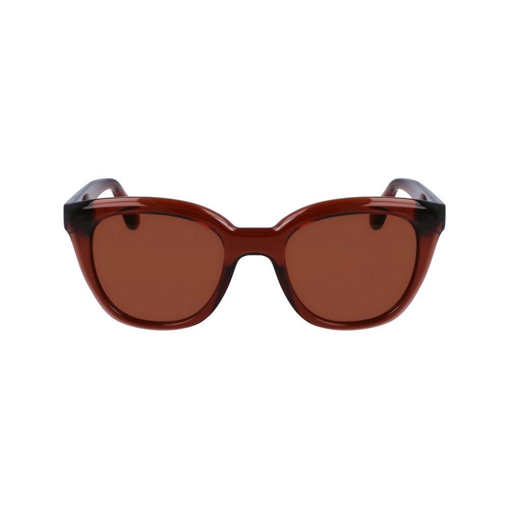 Discover the Ferragamo Brown Injected Sunglasses, where exquisite Italian craftsmanship meets timeless elegance, perfect for those who embody sophistication and allure.