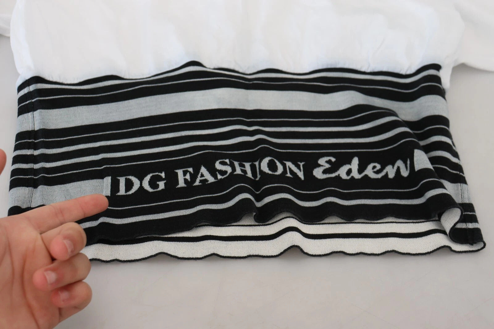 Dolce & Gabbana White Printed Short Sleeves Pullover Top